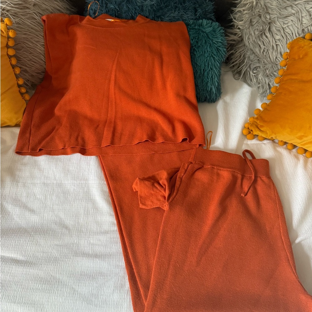 Cyrus Orange Knit Set